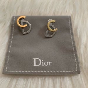 🌸PRICE FIRM🌸 Christian Dior Earrings